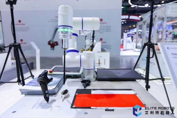 米兰·(milan)中国机器人数字孪生